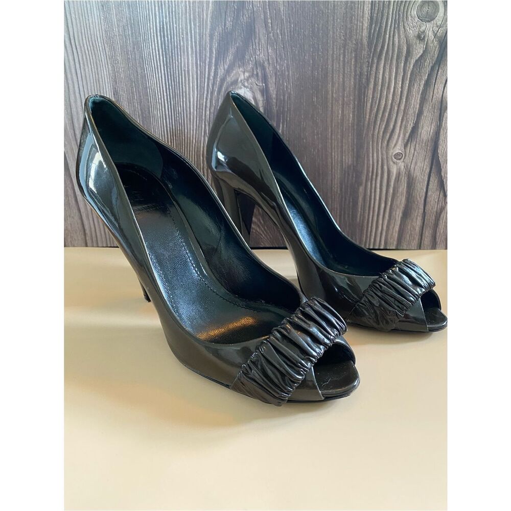 Burberry Patent Leather Peep-Toe Heels with Ruched Detail. Authentic. Size 37.5